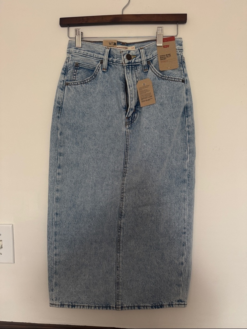 Levi's Light Wash Denim Midi Skirt NWT